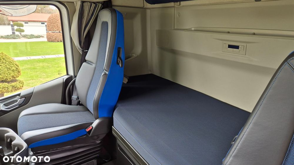 Volvo ///FH///500///2022///1 TURBINA ///JEDYNE 183 TYŚ KM/// GLOBETROTTER///XXL/// KLIMATYZACJA POSTOJOWA/// ZABUDOWY MIĘDZYOSIOWE/// ALUMINIOWE FELGI///FULL LED/// VIRTUAL COCPIT///PEDANTYCZNY  STAN///JAK NOWY - 30