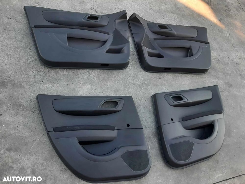 set fete tapiterie usi  citroen c4 1 2006  96468008xt - 1