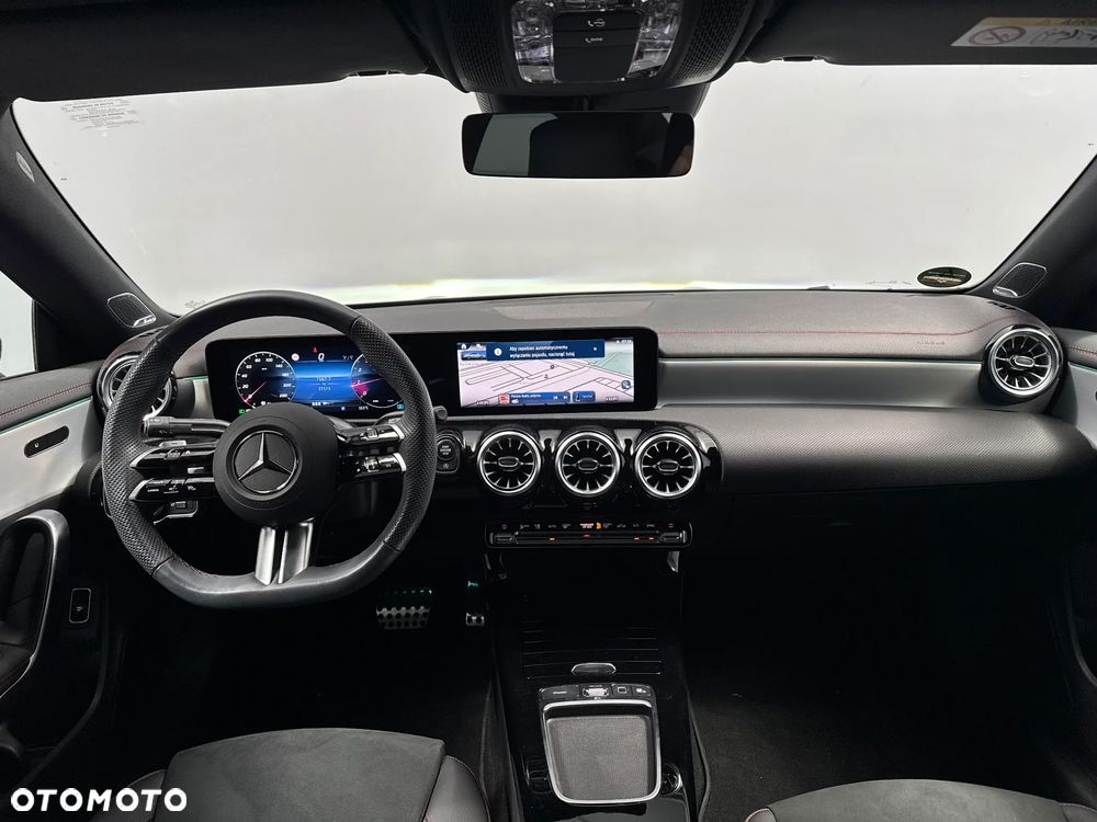 Mercedes-Benz CLA 220 4Matic 8G-DCT Edition AMG Line - 21