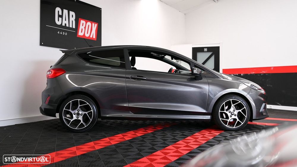 Ford Fiesta 1.5 EcoBoost S&S ST X - 15