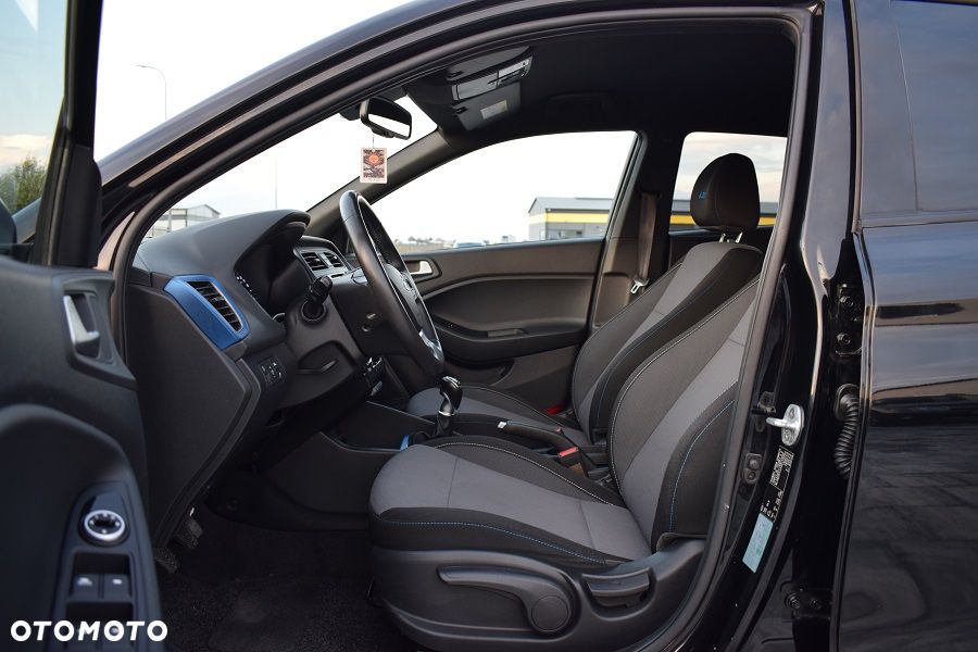 Hyundai i20 blue 1.0 T-GDI Active Passion - 6