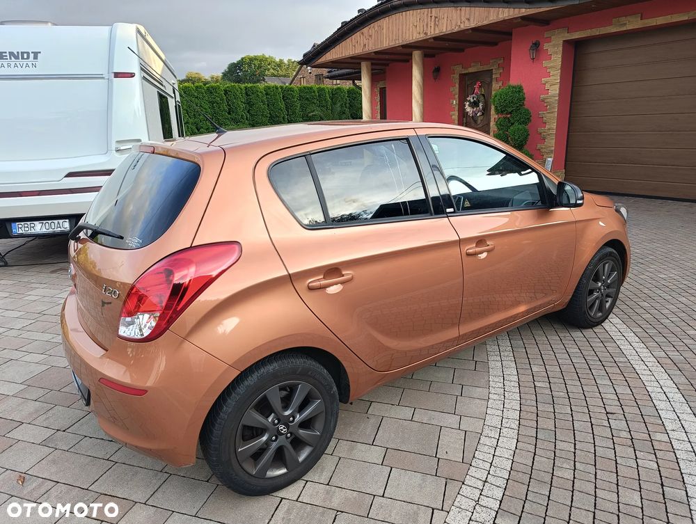 Hyundai i20 1.2 Trend - 18