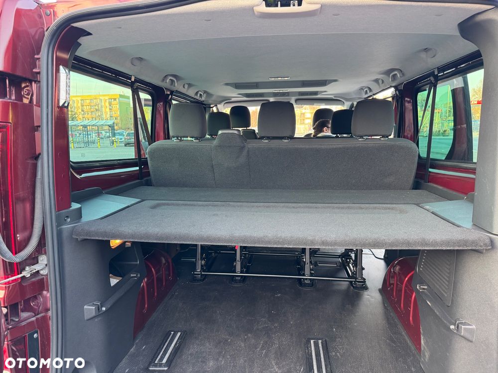 Renault Trafic 2.0 dCi - 6