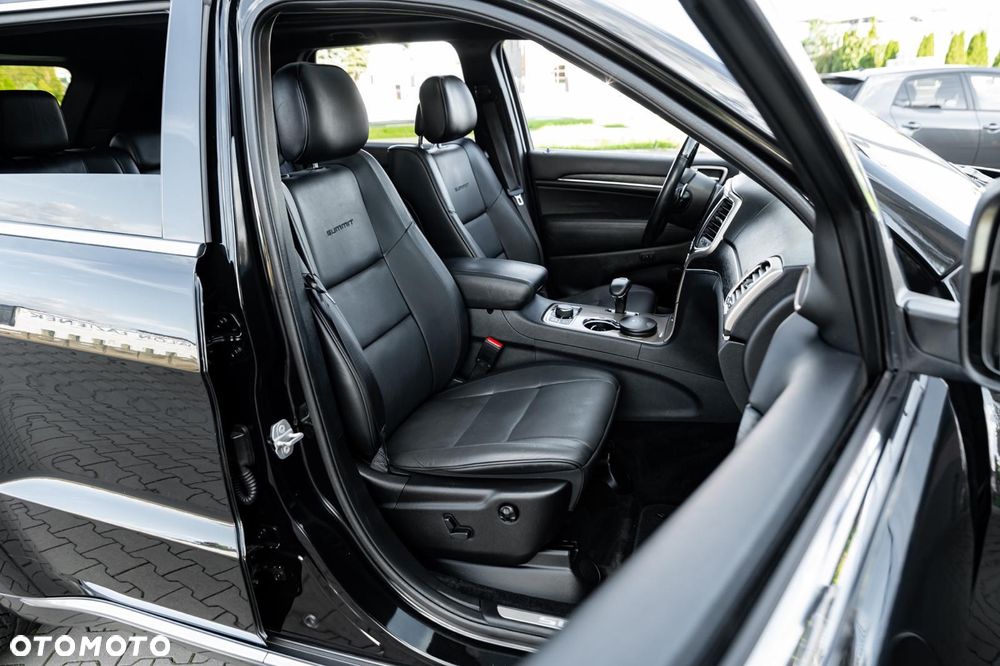 Jeep Grand Cherokee 3.0 CRD Overland Summit - 28