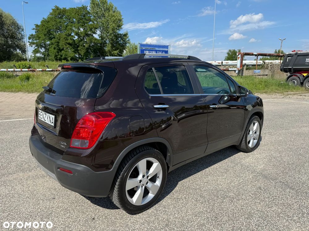 Chevrolet Trax 1.4T AWD LT+ - 8