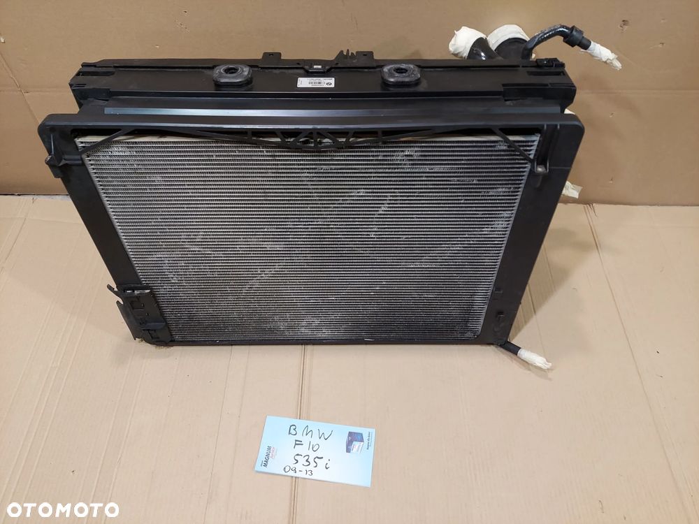 BMW F10 535i  2009-13 CHŁODNICE WENTYLATOR PAS PRZEDNI - 2