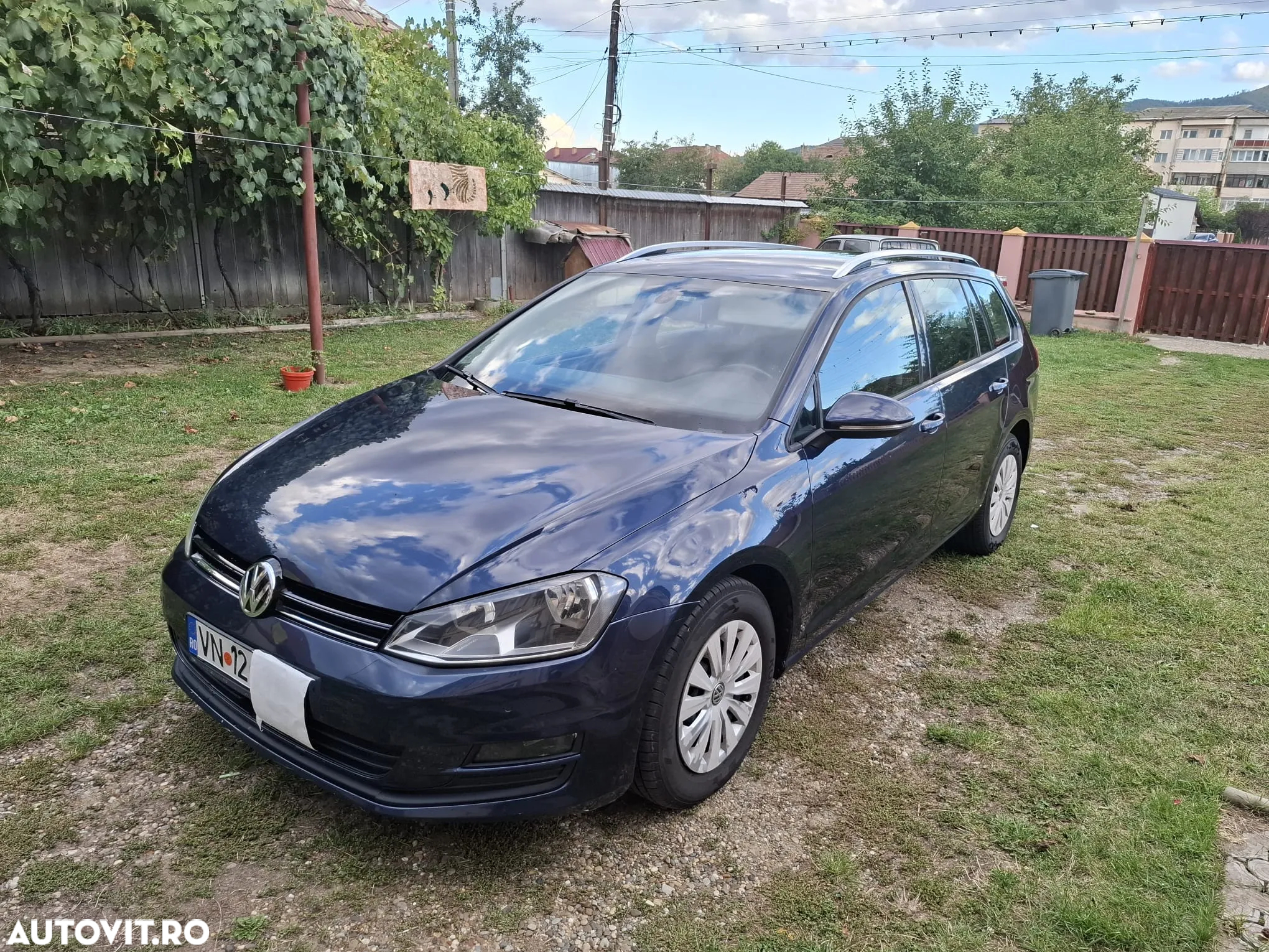 Volkswagen Golf 1.6 TDI BlueMotion Technology Comfortline - 4