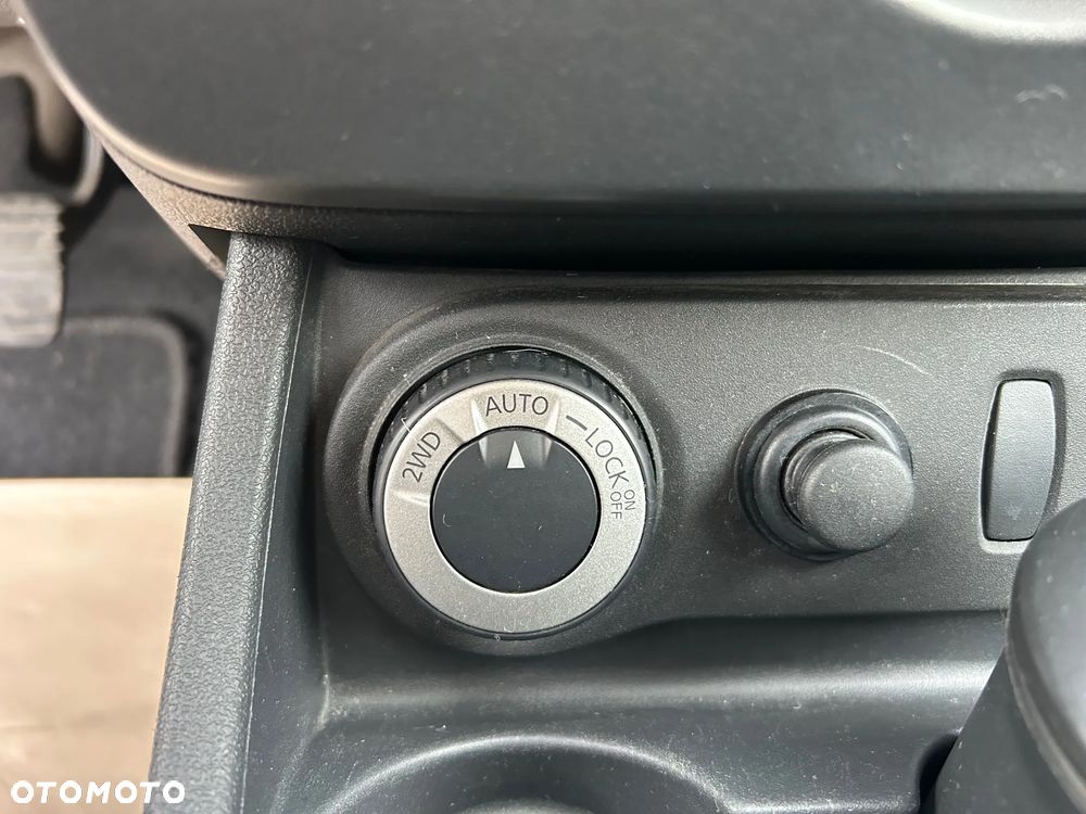 Dacia Duster 1.6 Ambiance 4x4 - 12