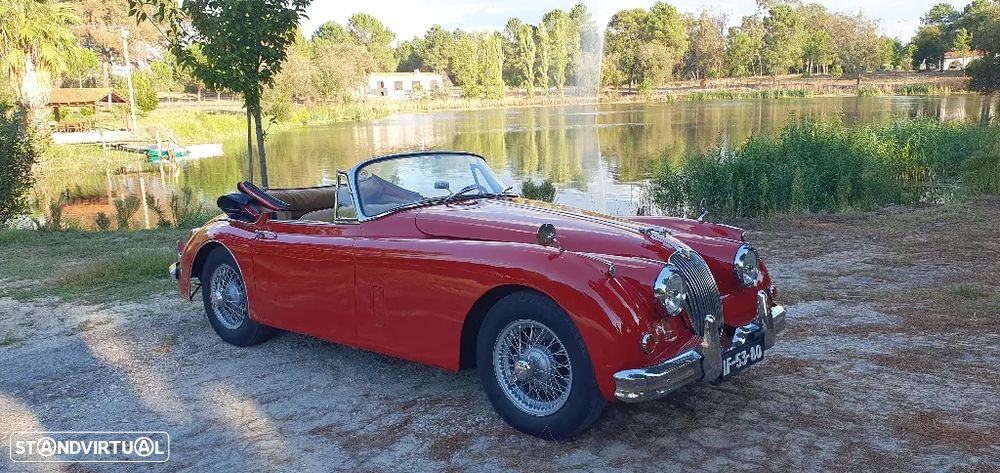 Jaguar XK140 - 9