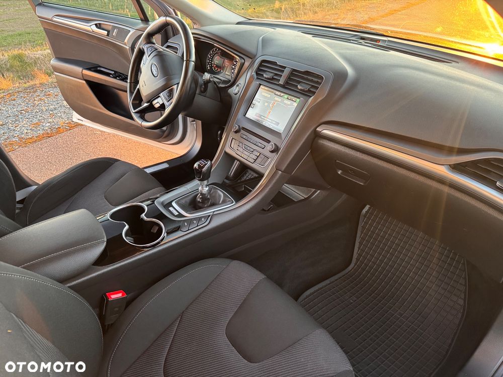 Ford Mondeo 2.0 EcoBlue Titanium - 40