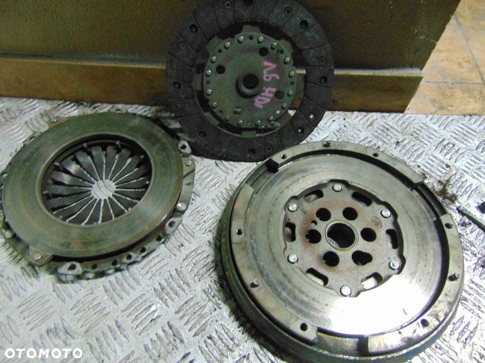 Sprzęgło peugeot 1,6 HDI dwumasowe komplet - 2