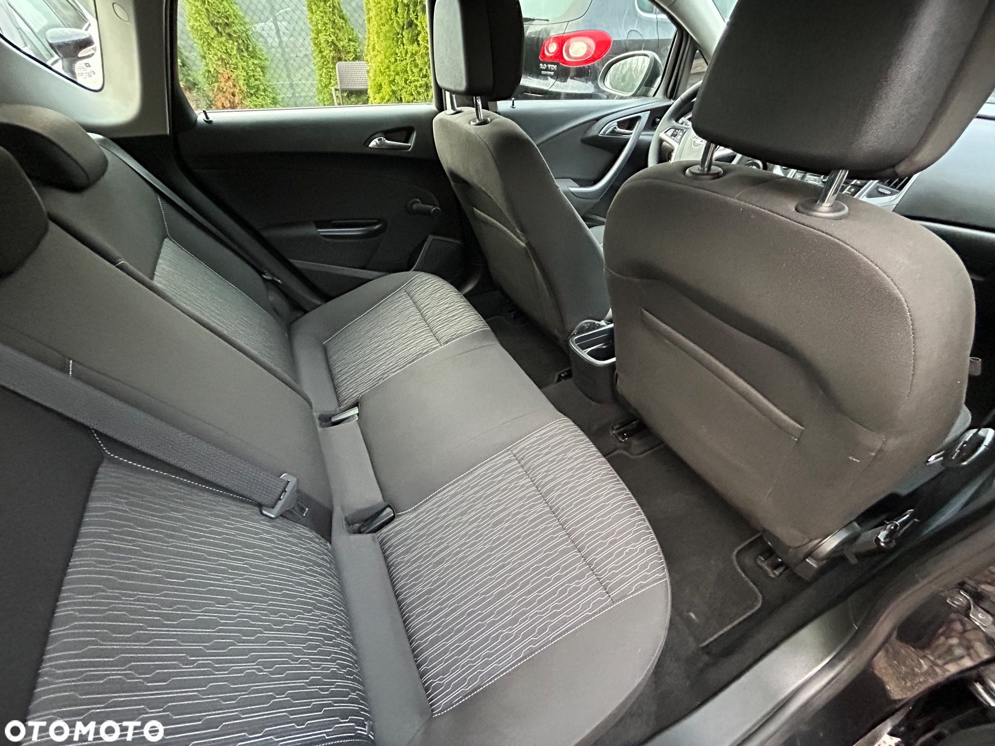 Opel Astra 1.4 EcoFLEX Innovation - 23