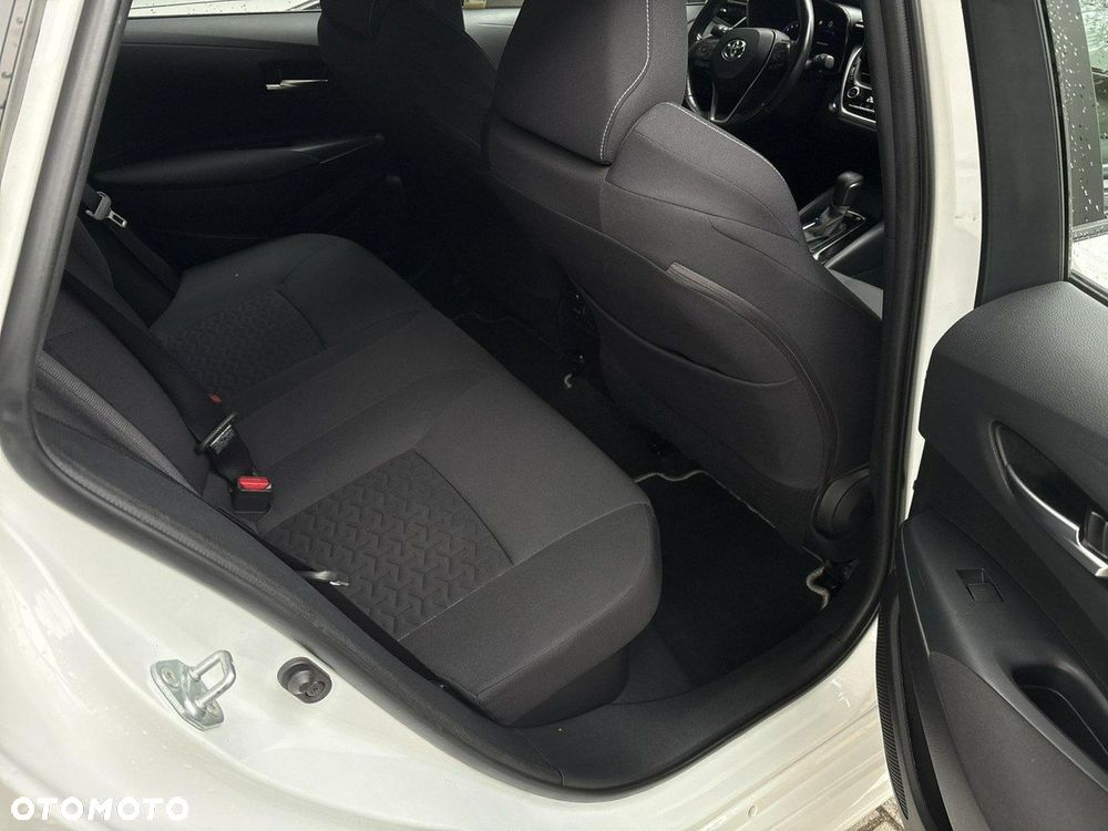 Toyota Corolla 1.8 Hybrid Comfort - 22