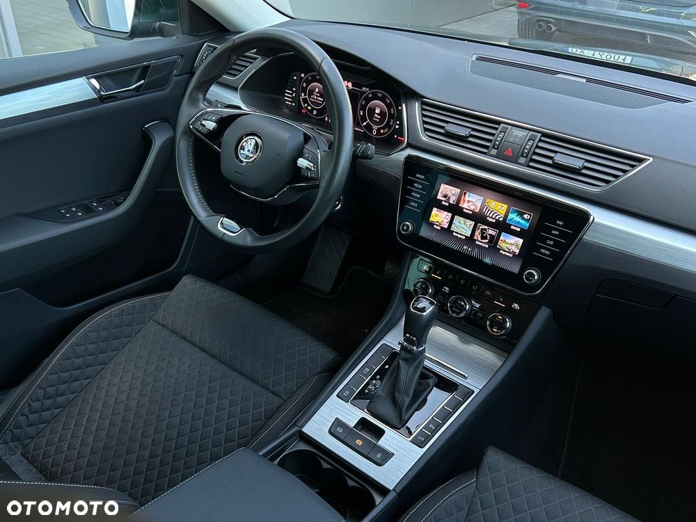 Skoda Superb 2.0 TSI Ambition DSG - 18
