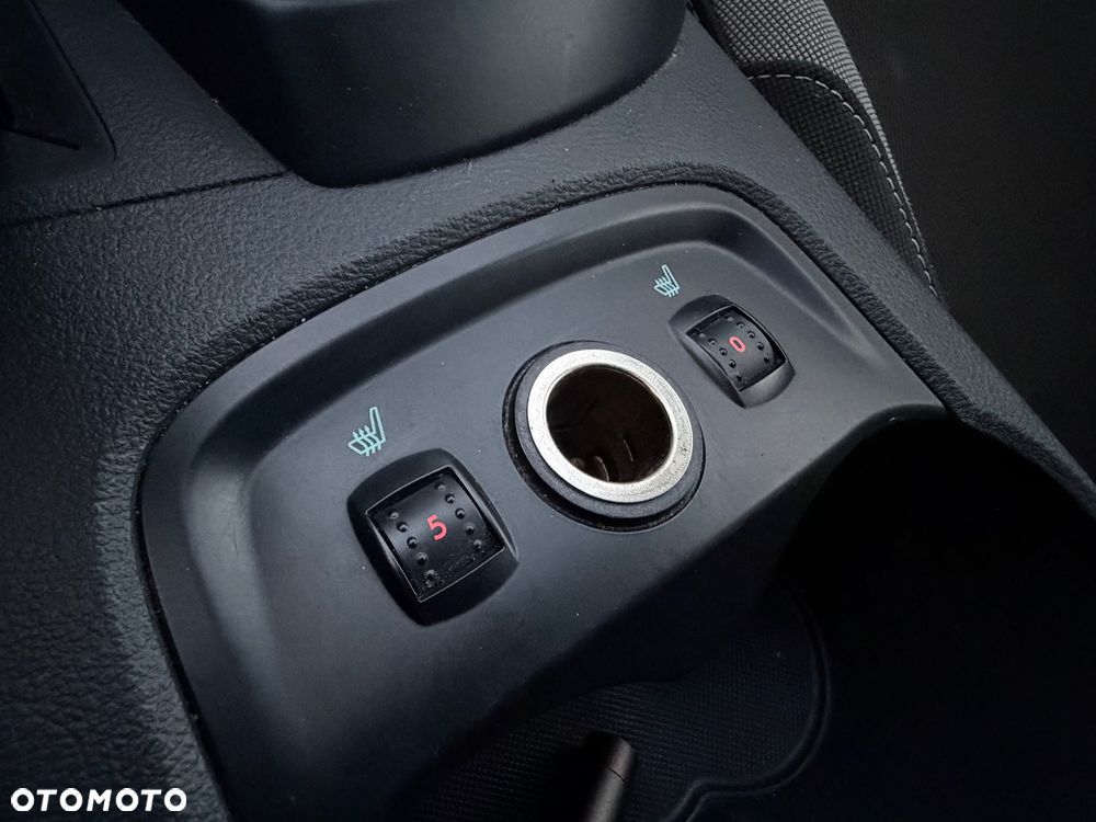 Ford Focus 1.0 EcoBoost Trend Sport - 6