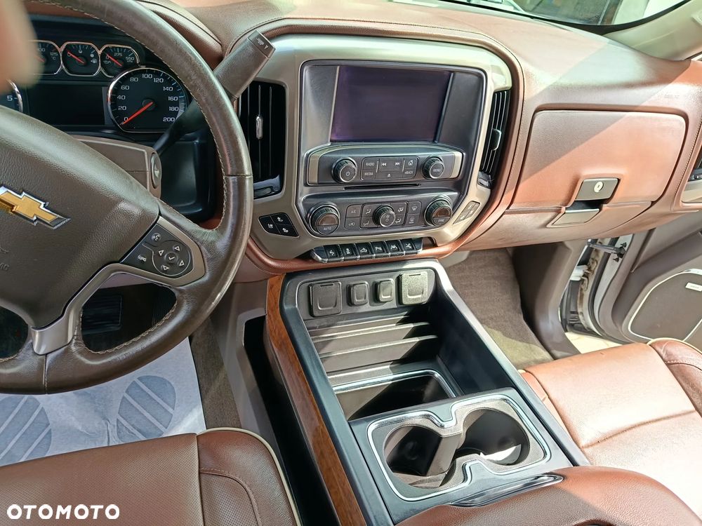 Chevrolet Silverado - 19