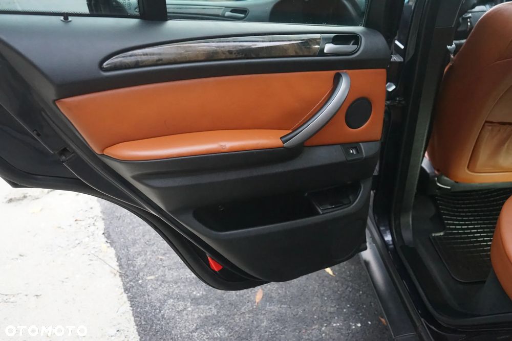 BMW X5 - 16