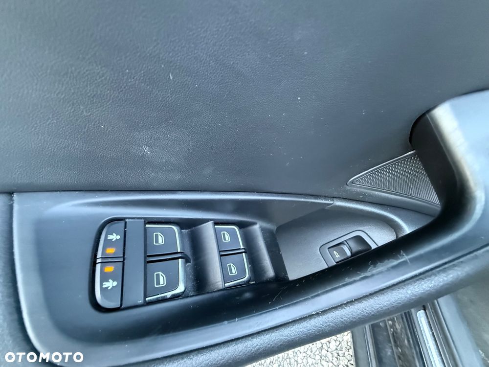 Audi A6 Avant 3.0 TDI S tronic - 20