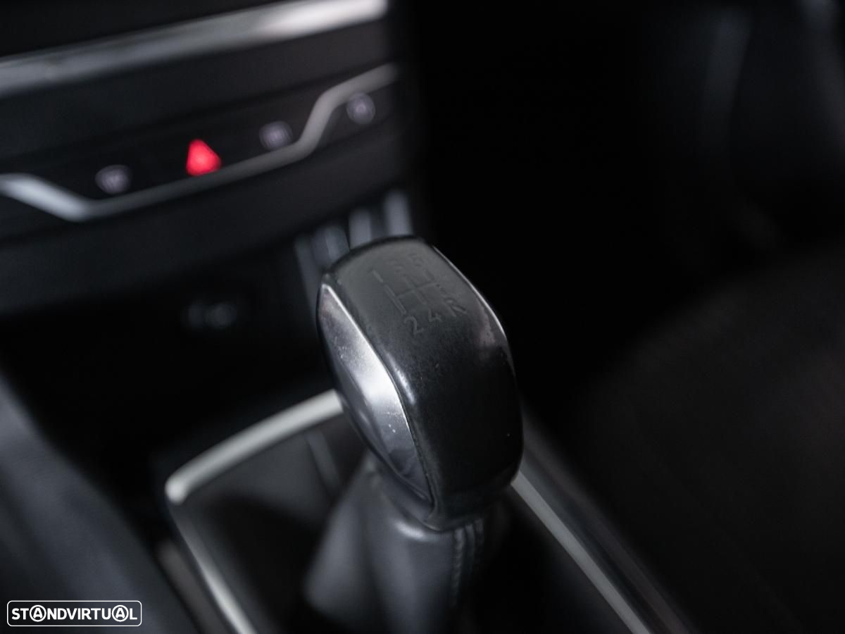 Peugeot 308 SW - 14