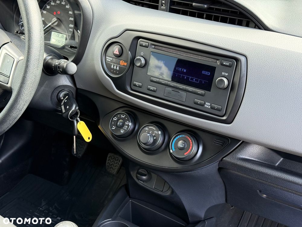 Toyota Yaris 1.5 Active - 21