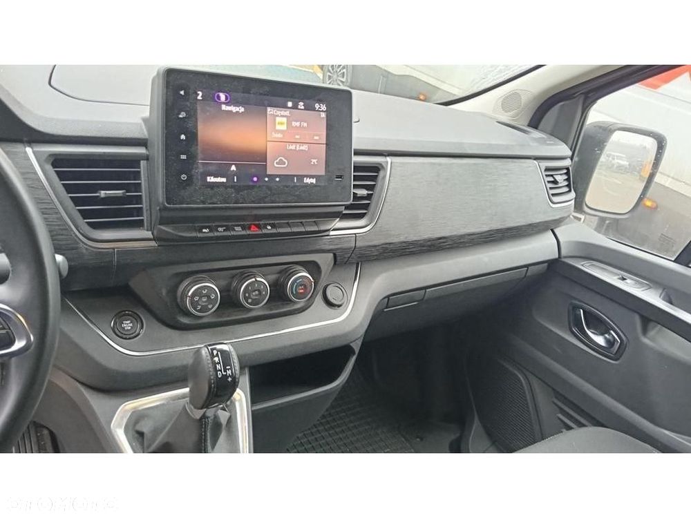 Renault Trafic - 27