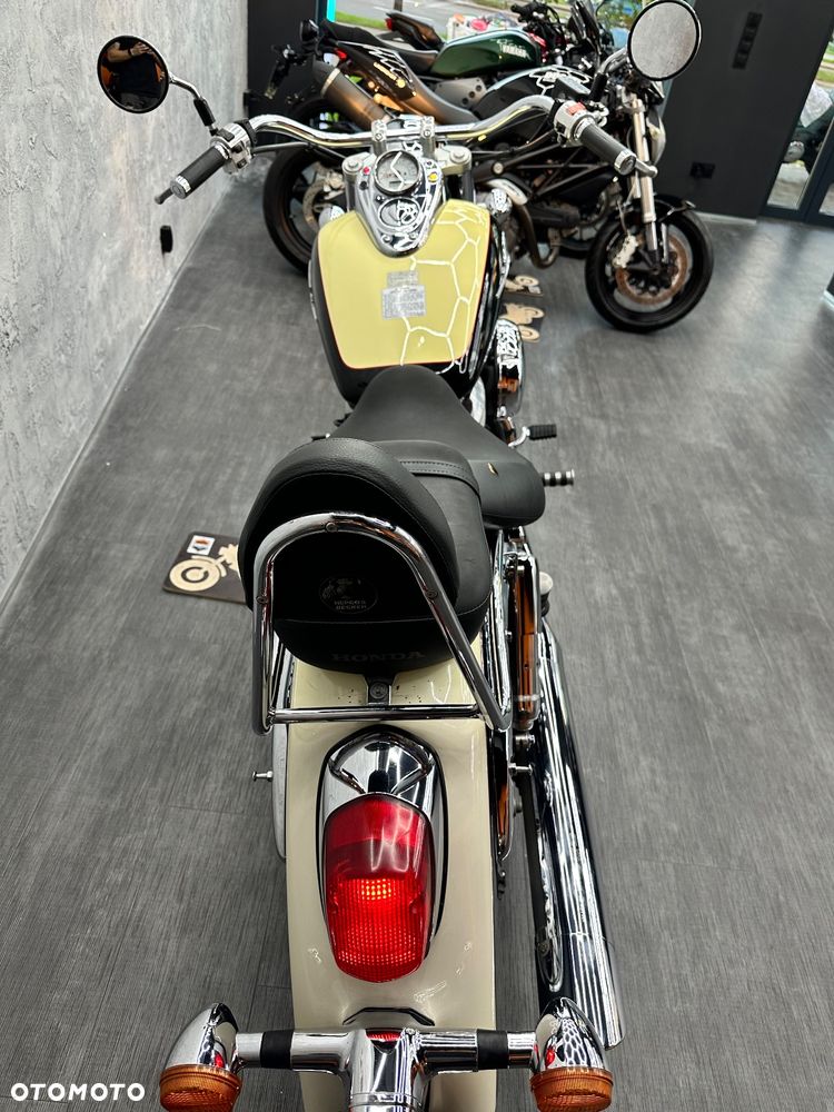Honda Shadow - 22