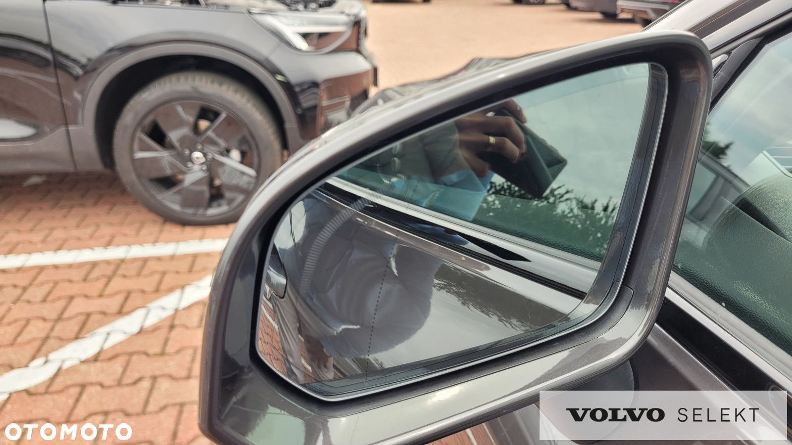 Volvo V60 Cross Country - 13