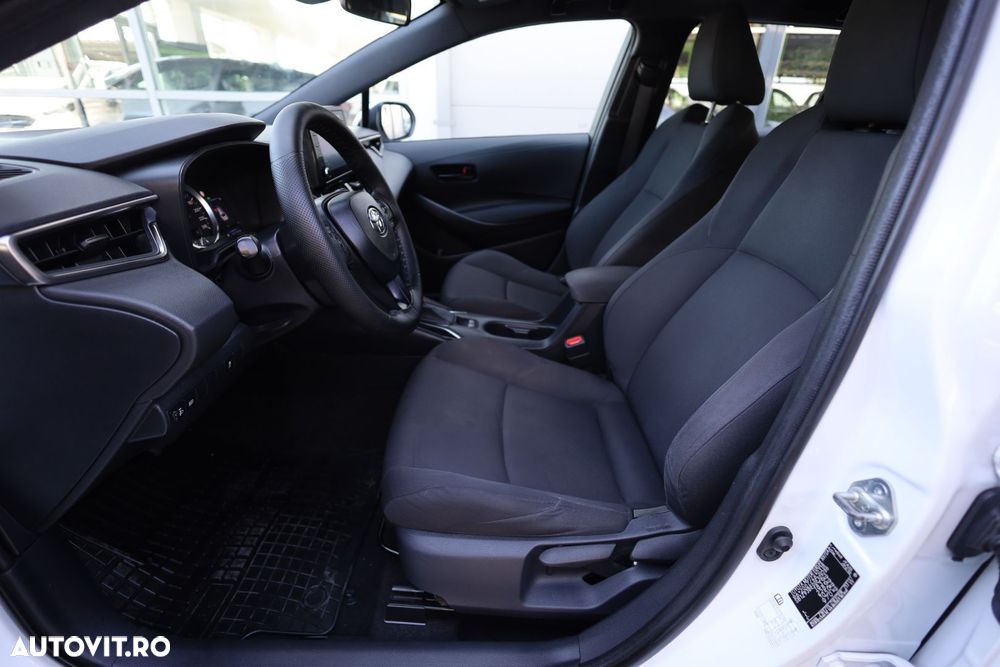 Toyota Corolla 1.8 HSD TS Exclusive - 11