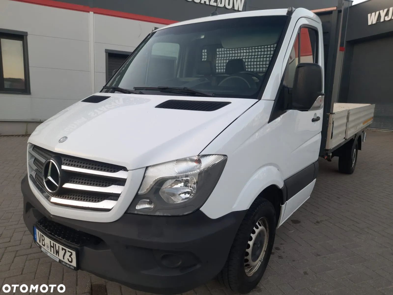 Mercedes-Benz Sprinter - 1