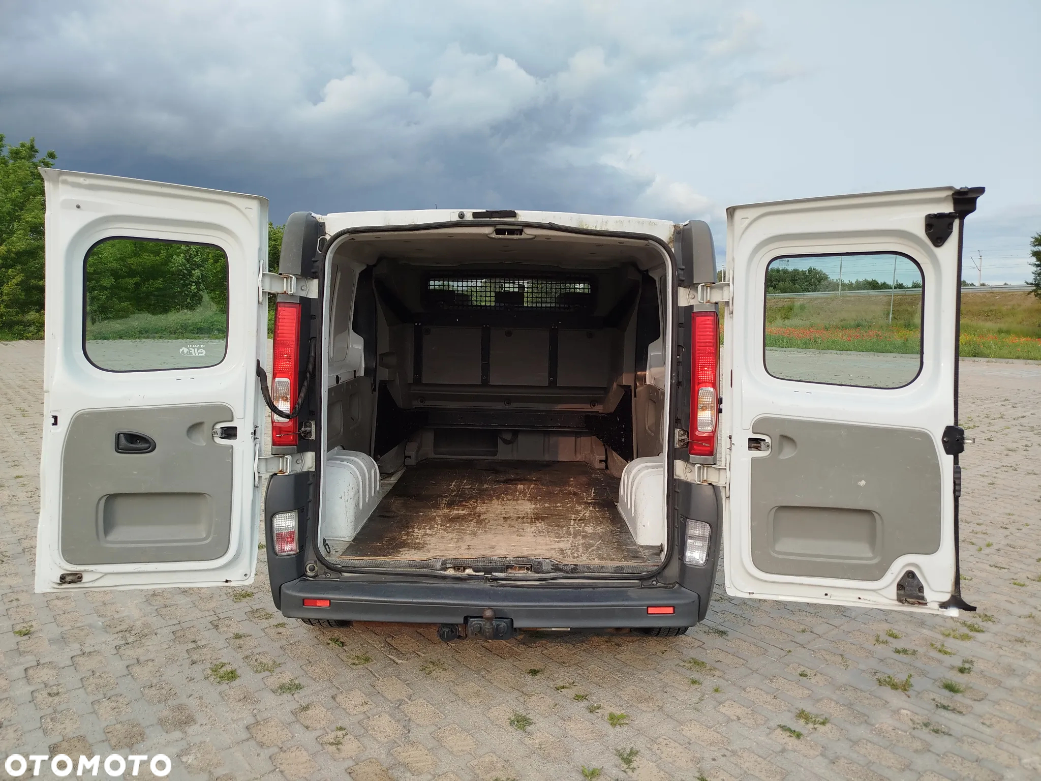 Renault Trafic - 17