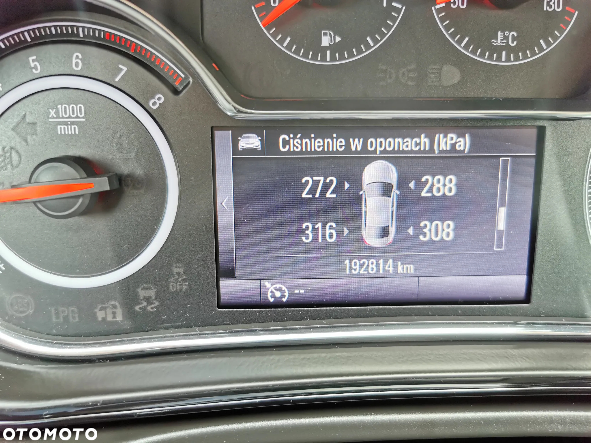 Opel Insignia 1.4 Turbo Sports Tourer ecoFLEXStart/Stop Innovation - 16