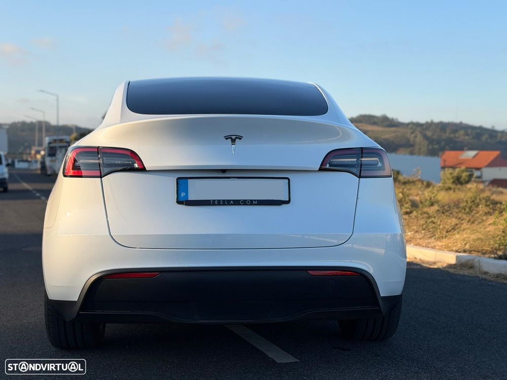 Tesla Model Y Tração Traseira - 4