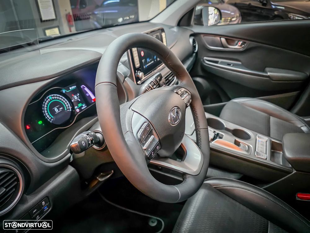 Hyundai Kauai Premium - 43