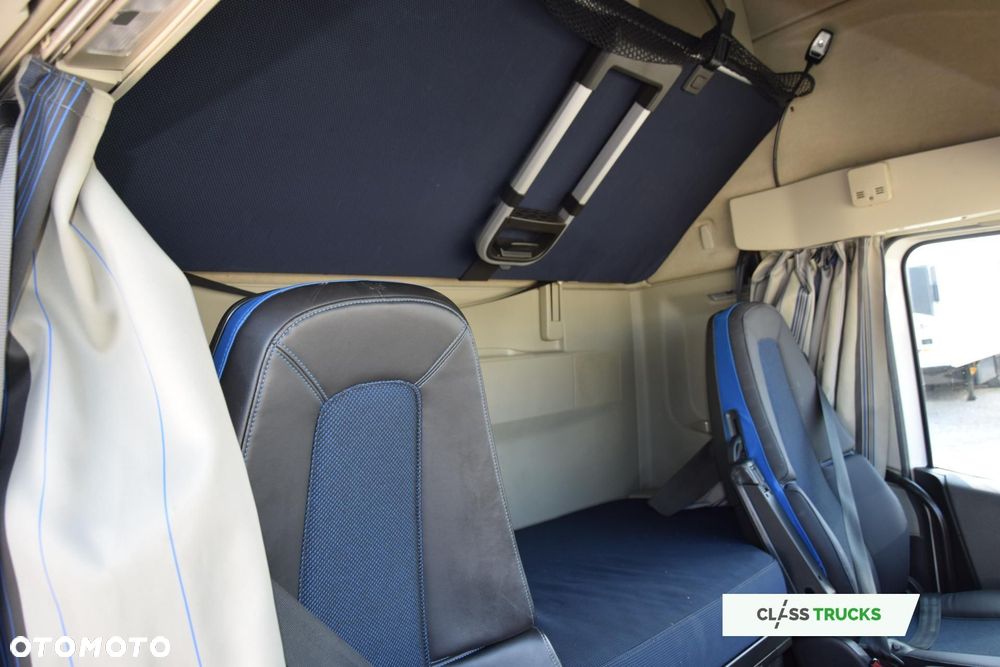 Volvo FH 460 Globetrotter XL Mega i-Save - 12