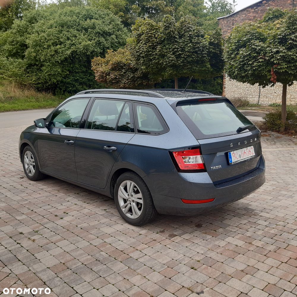 Skoda Fabia Combi 1.0 TSI DSG Drive - 17