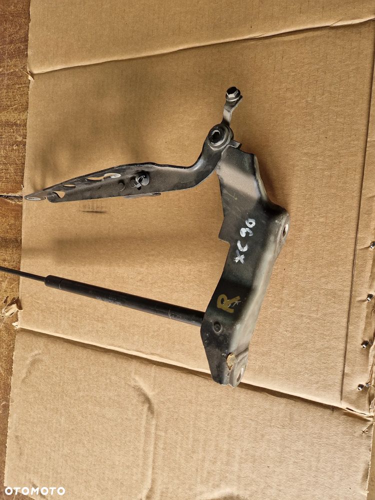 ZAWIAS MASKI PRAWY VOLVO XC90 2003r 2012r KOMPLETNY - 7