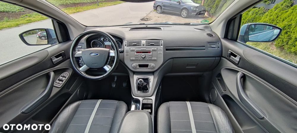 Ford Kuga 2.0 TDCi Titanium - 17
