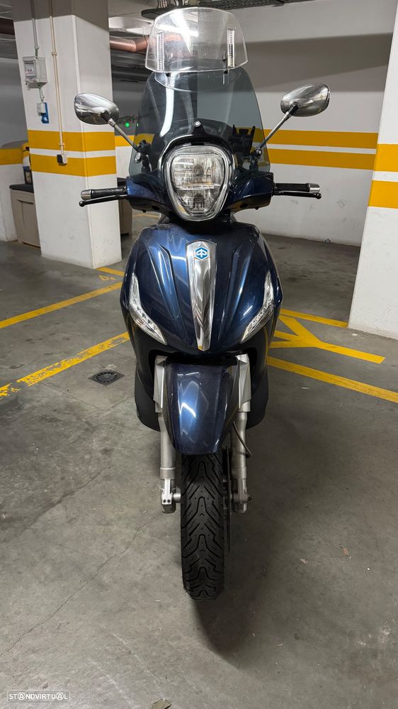 Piaggio Beverly - 7
