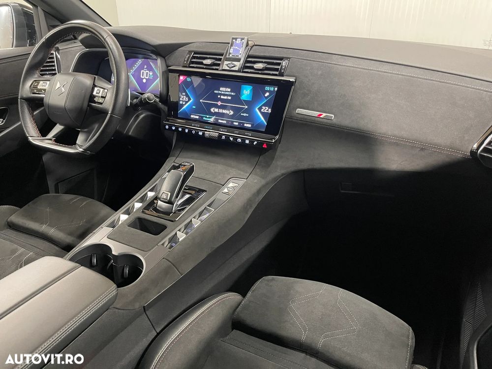 DS Automobiles DS 7 Crossback DS7 1.6 PHeV FWD 225 EAT8 PERFORMANCE LINE + - 8