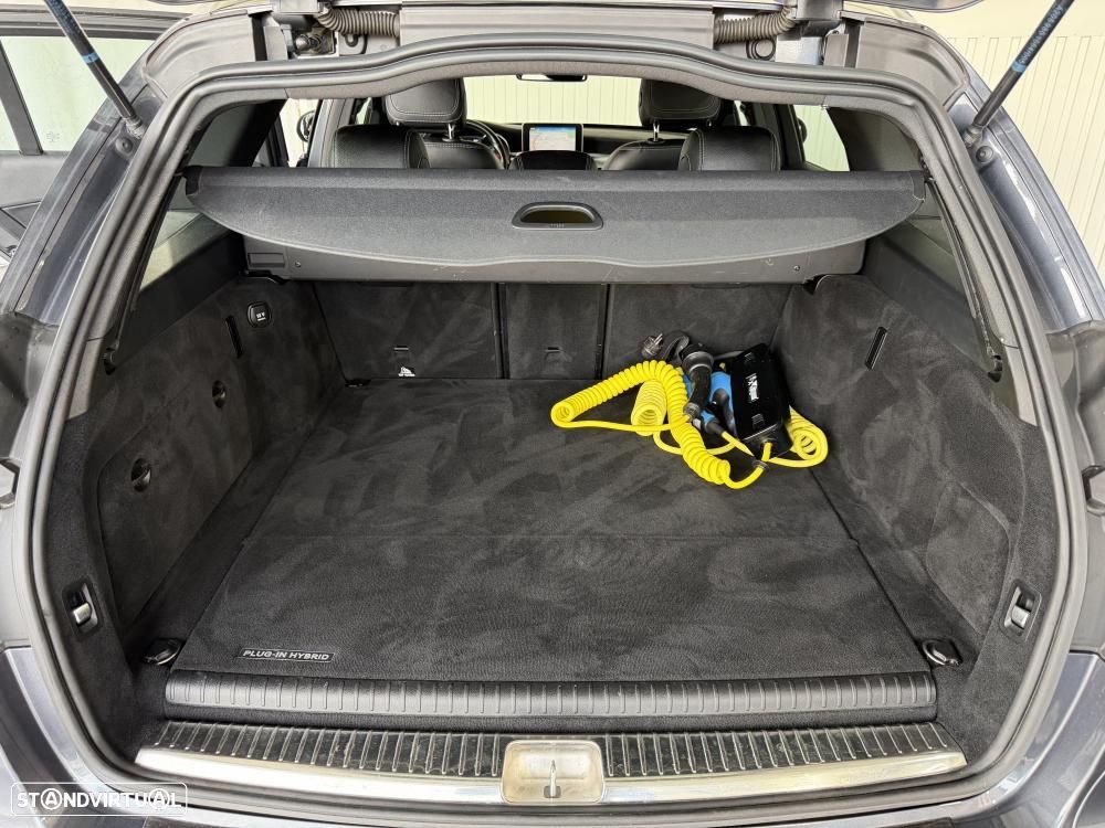 Mercedes-Benz C 350 e T 7G-TRONIC AMG Line - 32