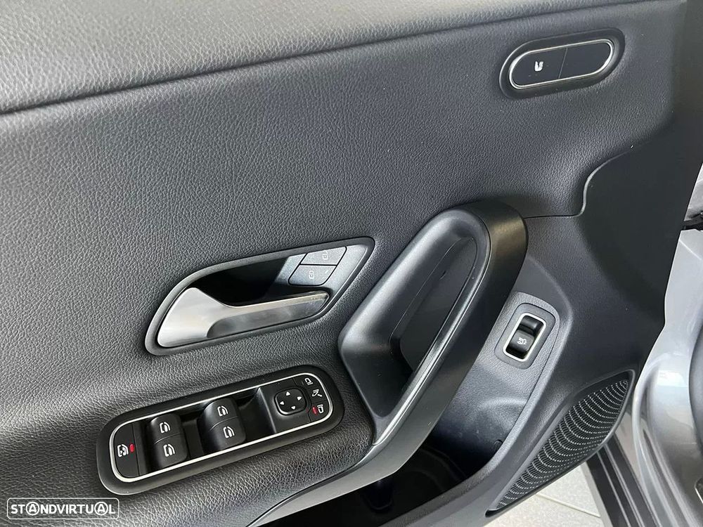 Mercedes-Benz CLA 180 d Shooting Brake Style - 22