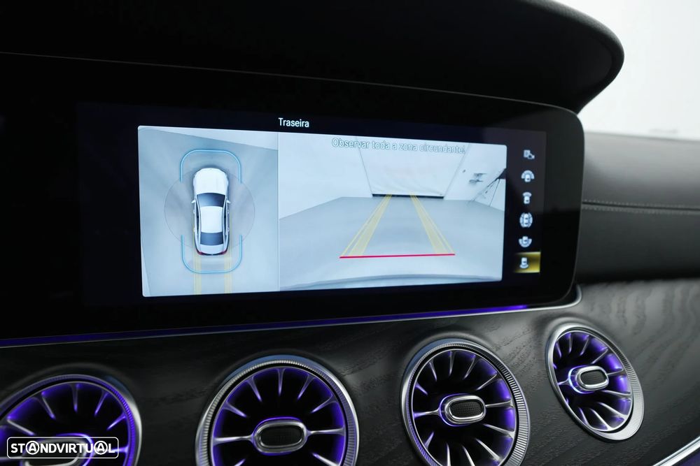 Mercedes-Benz CLS 300 d 4Matic AMG Line - 16