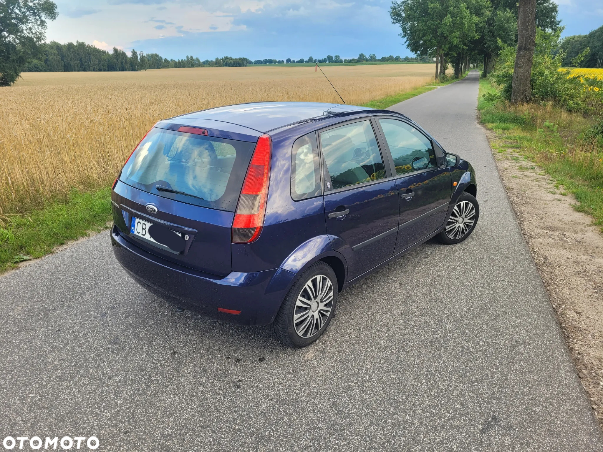 Ford Fiesta 1.4 Ghia - 30