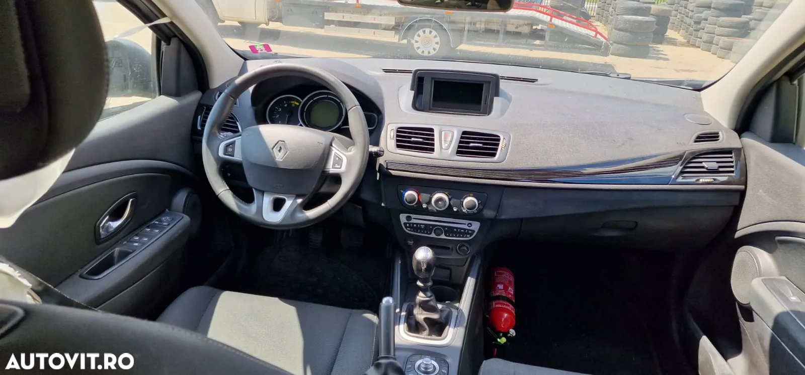 Dezmembrez Renault Megane 3 - 8