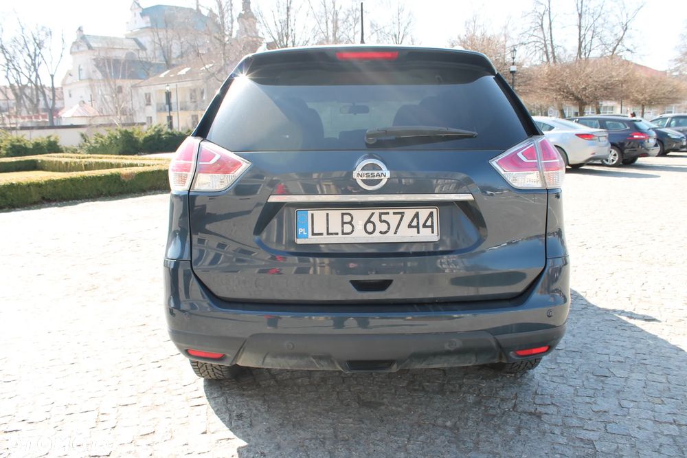Nissan Rogue - 5