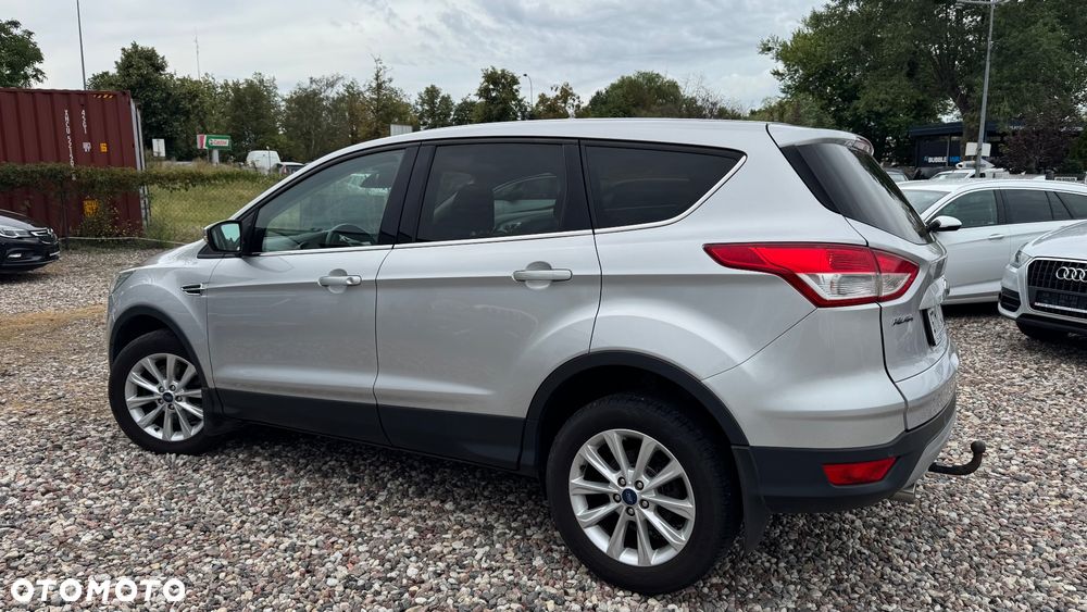 Ford Kuga 2.0 TDCi FWD Titanium - 8