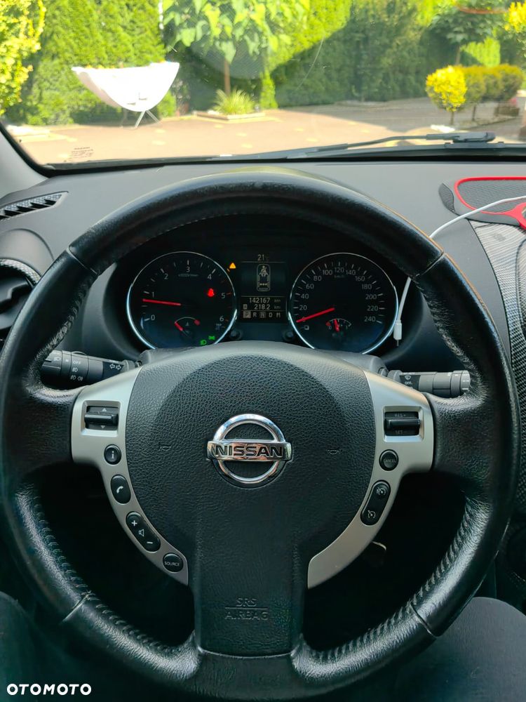 Nissan Qashqai 2.0 dCi 4x4 360 EU5 - 6
