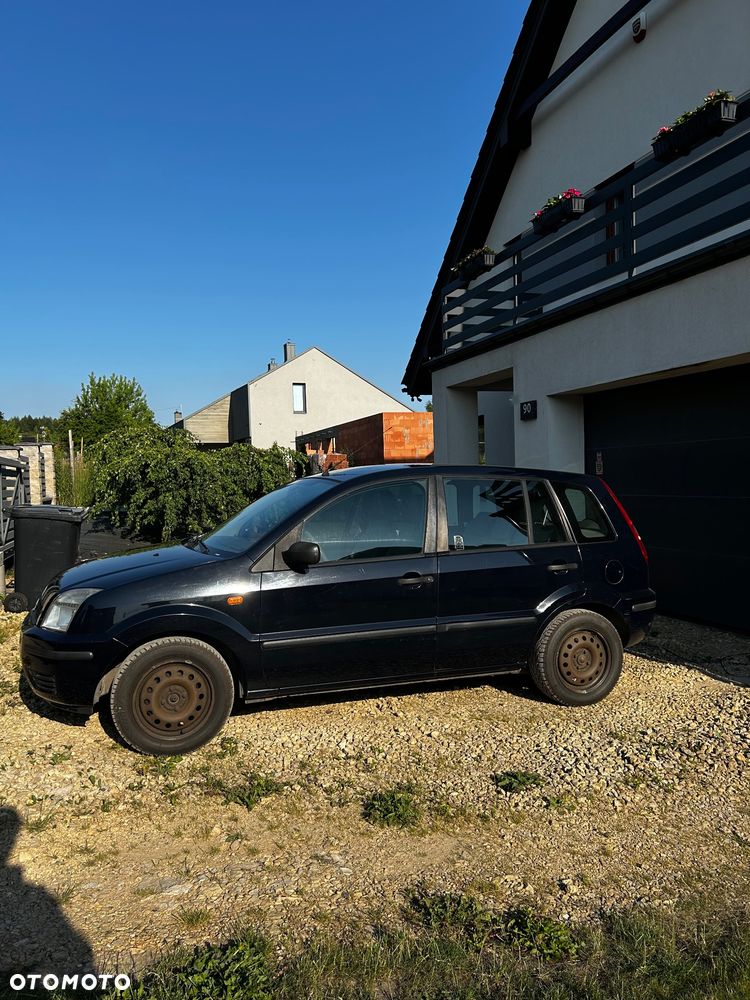 Ford Fusion 1.4 Ambiente - 4