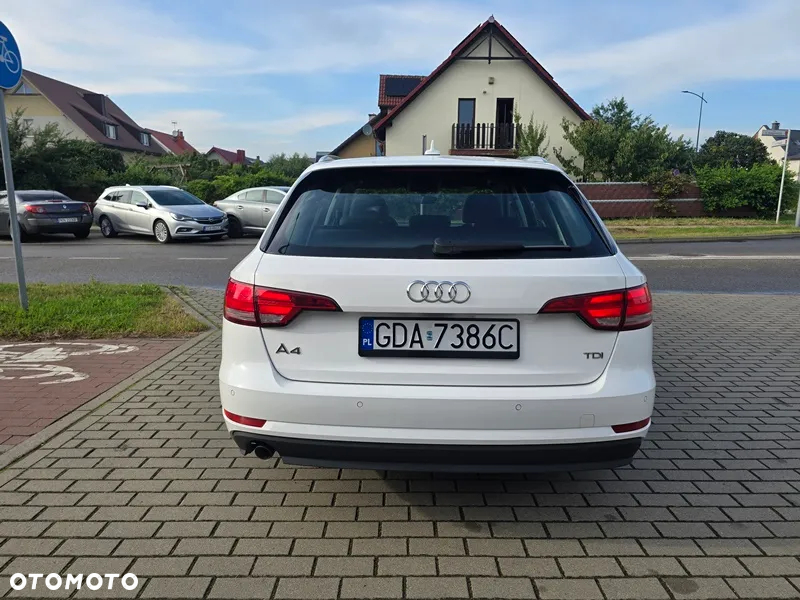 Audi A4 - 4