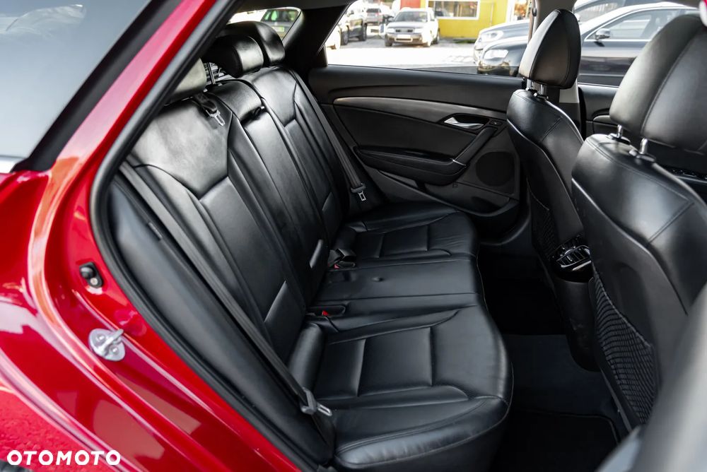 Hyundai i40 Kombi blue 1.7 CRDi DCT Premium - 23